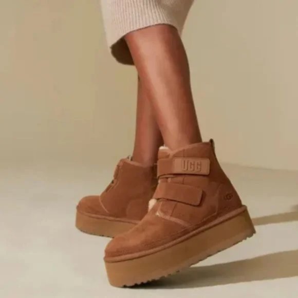 🎁 UGG Neumel Platform Women's Boot - Picture 1 of 13